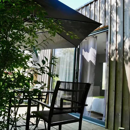 Les Cabanes de Do-3
